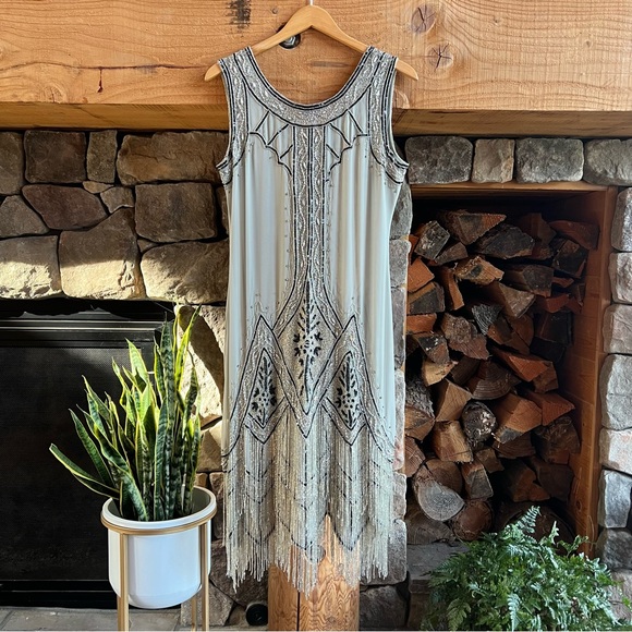 Unique Vintage beaded dress - Picture 6 of 12